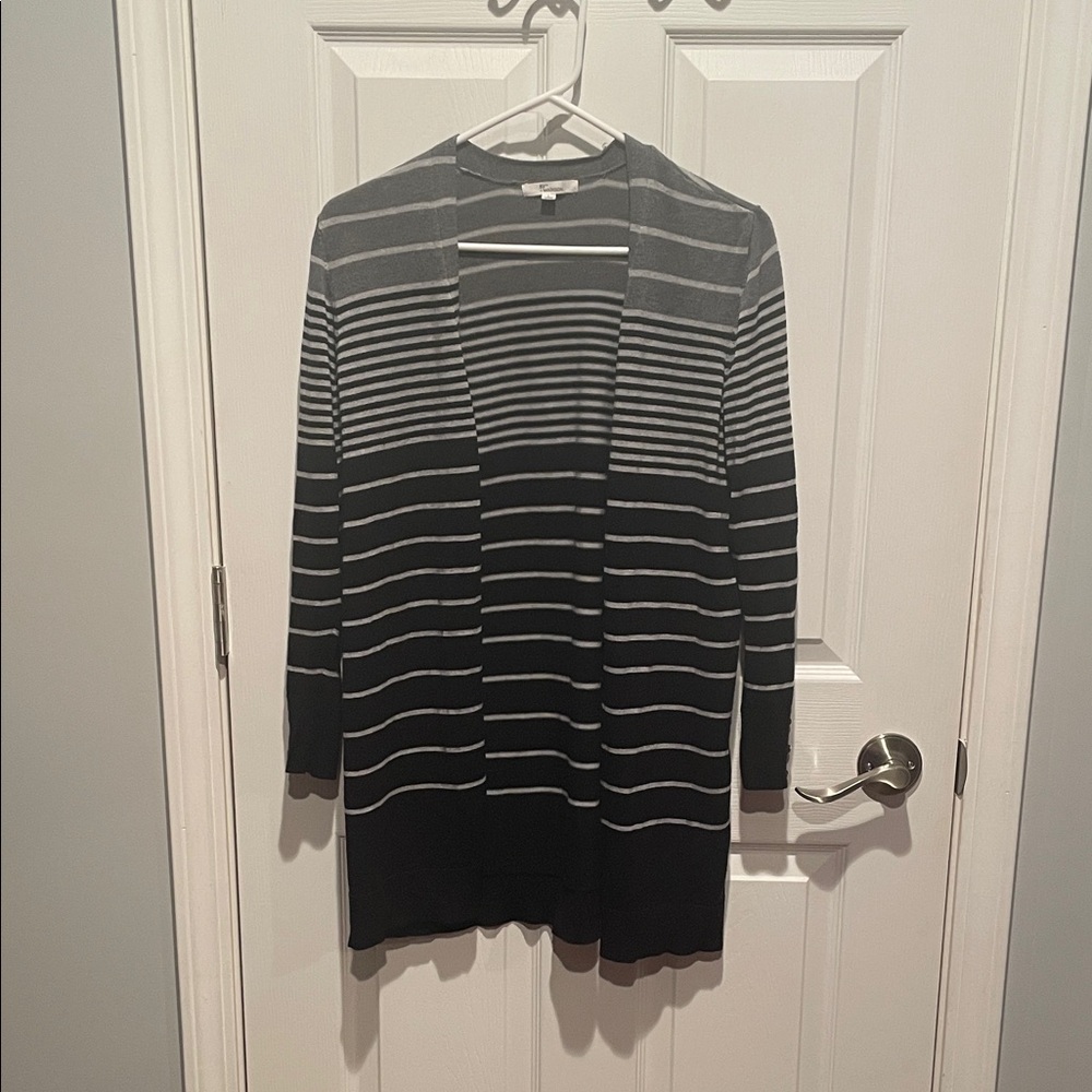 89th & Madison Black and Gray Striped Open Cardigan
